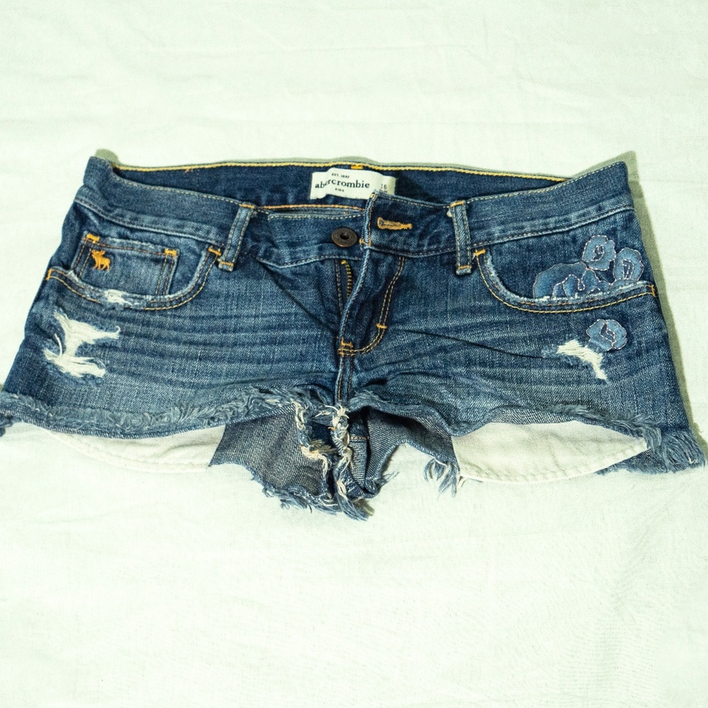 Abercrombie Kids Distressed Denim Shorts Sz 16
